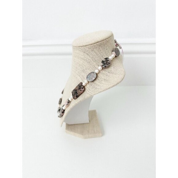 NWT Genuine Zebra Rhodonite & Pearls Necklace Gray Pink White Beaded - Picture 5 of 5